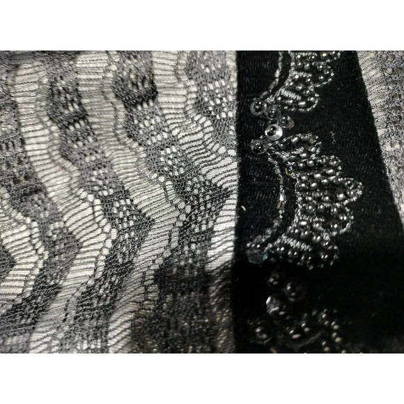 Ann Taylor black lace camisole size 8 - Picture 8 of 8